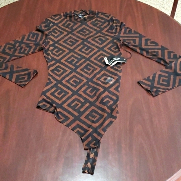 Haute Monday Sheer Body Suit Mock Turtle NWT Jr M - Picture 12 of 12